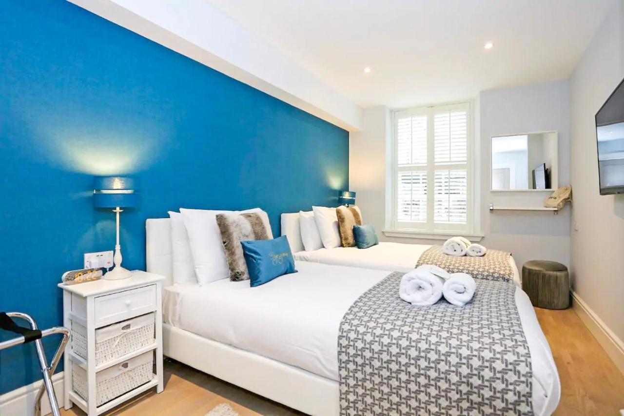 Modern 3 Bedroom Apartment, West End Appartement *